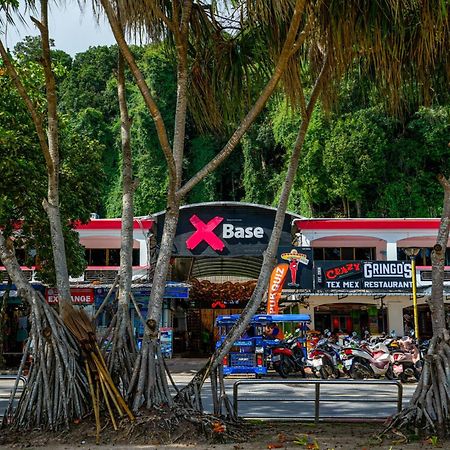 Base Party Hostel Ao Nang Eksteriør bilde