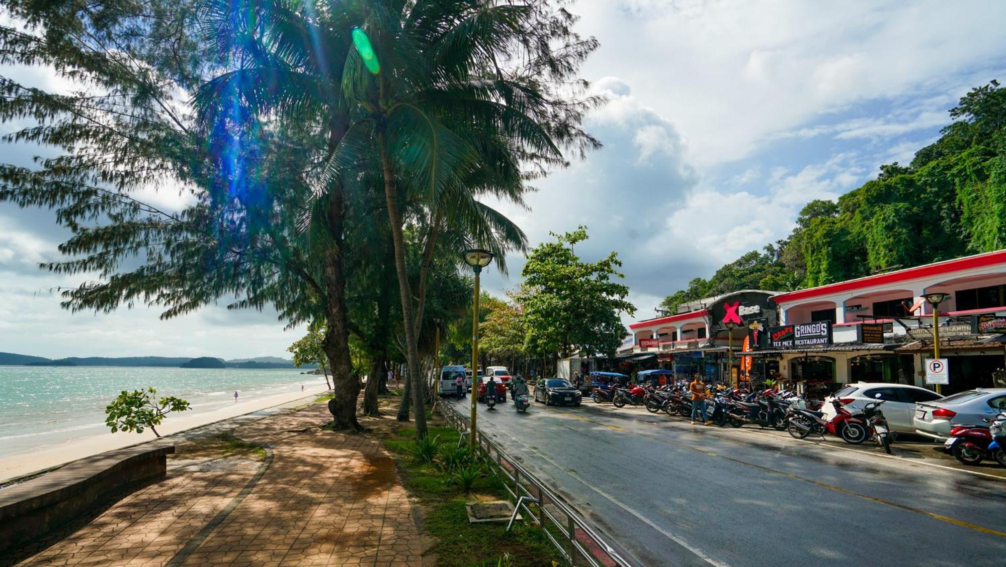 Base Party Hostel Ao Nang Eksteriør bilde